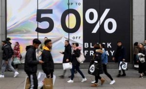 U.S. Consumers Drive the Economy with Surprisingly Positive Holiday Spending