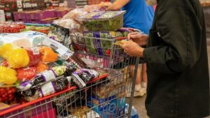 US Inflation Surpasses Predictions, Dashing Fed's Rate-Cut Hopes