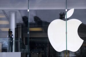 Apple Inc Secures Observer Position on OpenAI Board Amid Growing Collaboration